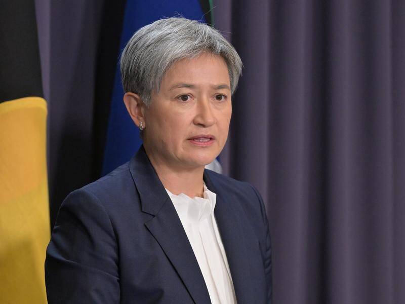 Penny Wong has urged Israel to listen to its friends as it threatens to invade Rafah. (Mick Tsikas/AAP PHOTOS)