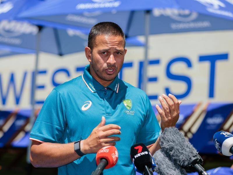 Usman Khawaja won't wear shoes with the words 'all lives are equal' during the Pakistan Test. (Richard Wainwright/AAP PHOTOS)