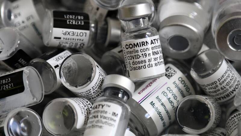 Photo of Die Canberra Times berichtet, dass Impfstoffe 38.000 Leben gerettet haben