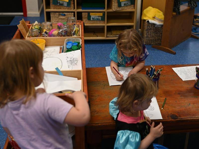 Free early childhood education is one of the ACTU's proposals for overcoming the gender pay gap. (Dean Lewins/AAP PHOTOS)