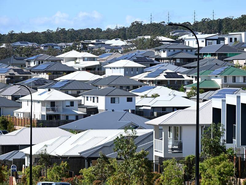 Mortgage holders are bracing for higher repayments in the wake of another RBA rate hike. (Darren England/AAP PHOTOS)