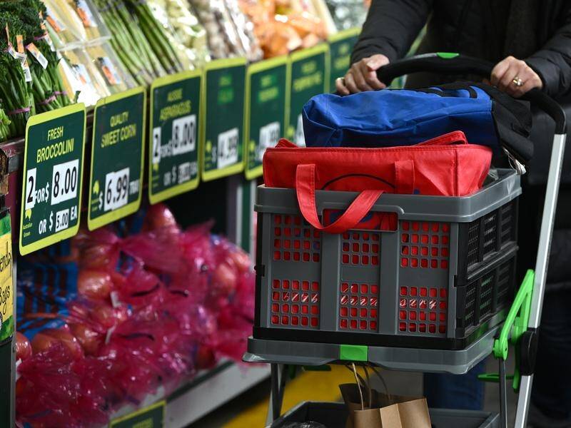 The ABS has released a paper on its plan to produce a monthly inflation measure. (Joel Carrett/AAP PHOTOS)
