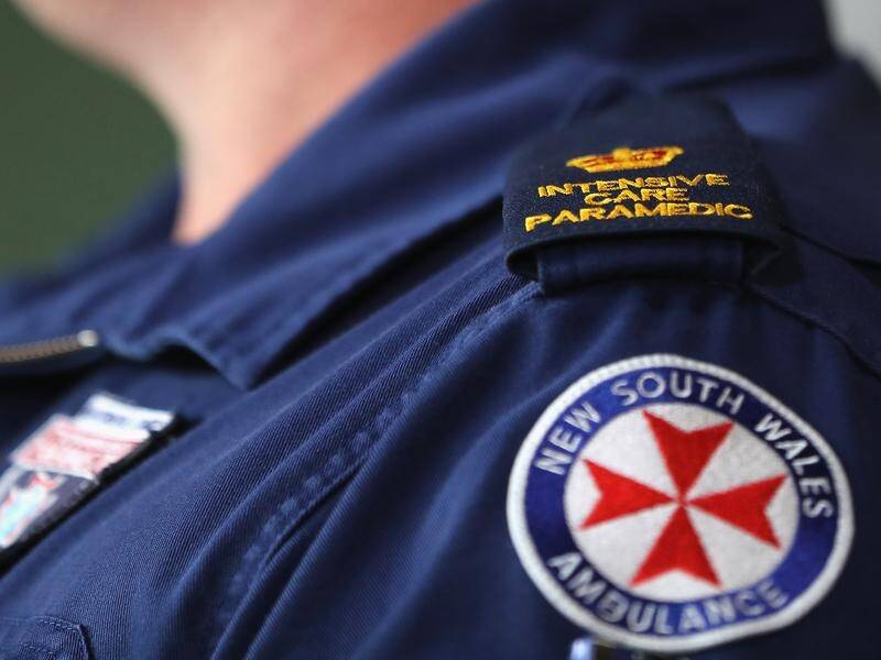 Australian Paramedics Association NSW members have launched a 12-hour strike. (Jeremy Ng/AAP PHOTOS)