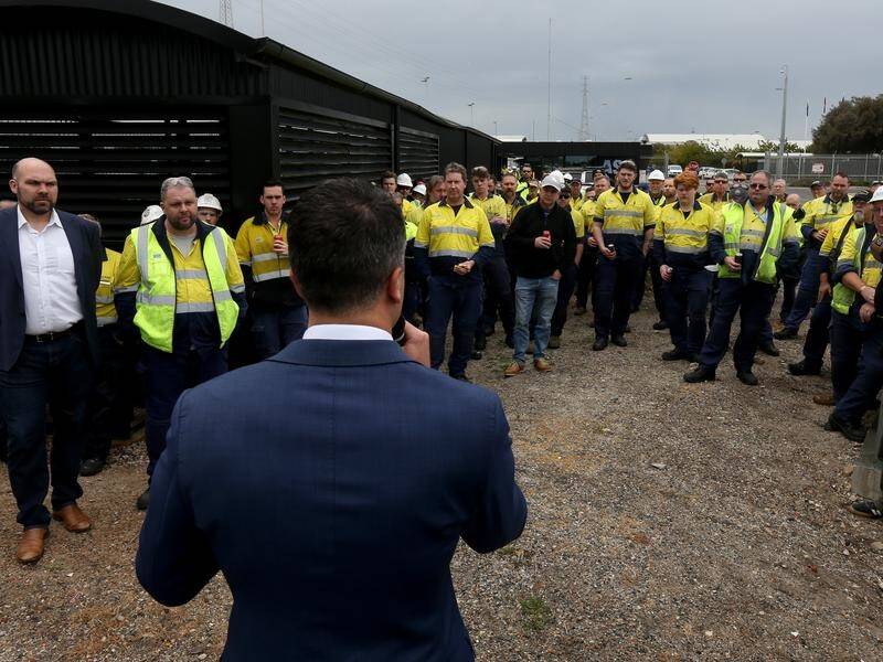 SA Labor's Peter Malinauskas has spoken to Australian Submarine Corporation workers during a rally.
