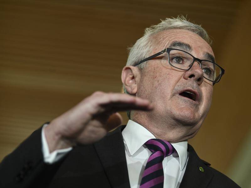 Tasmanian MP Andrew Wilkie is making a special trip to London to lobby for Julian Assange's freedom.