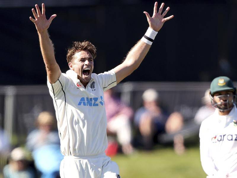 Paceman Tim Southee took 5-35 to complete New Zealand's victory over South Africa in the first Test.