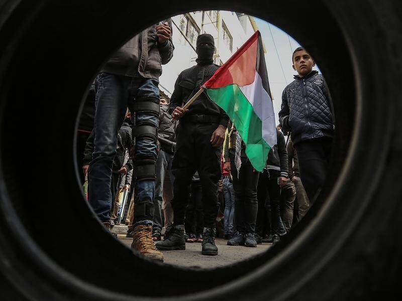 Palestinians have protested against a US plan for the Middle East.