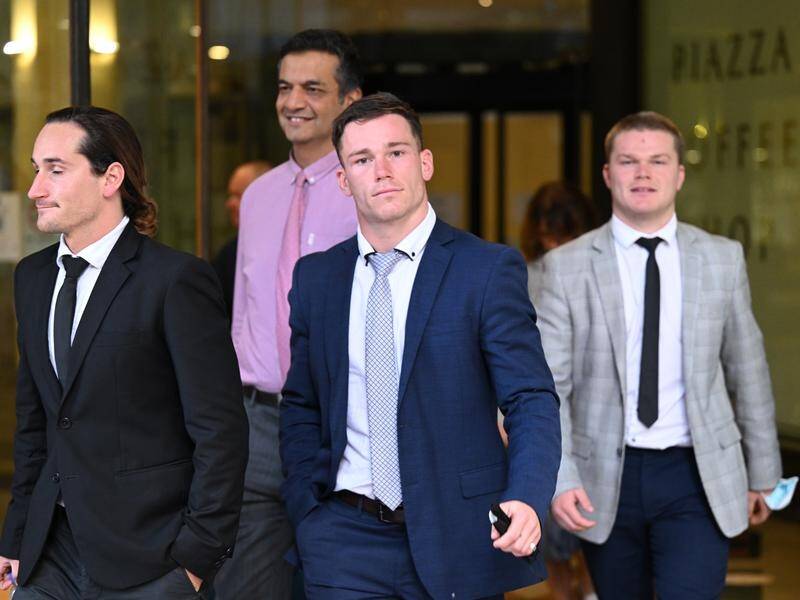 A magistrate found police breached their duty when they "assaulted" NRL star Tom Starling (centre). (Dean Lewins/AAP PHOTOS)