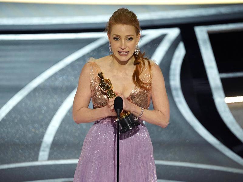 US star Jessica Chastain has won the best actress Oscar for The Eyes of Tammy Faye.