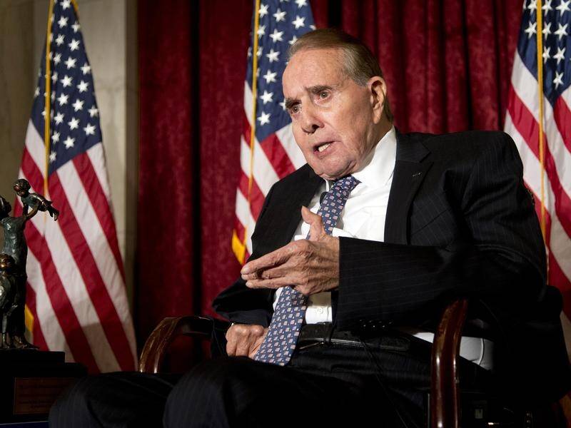 Former US presidential candidate Bob Dole has died at the age of 98.