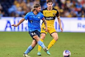 Luke Brattan has been linked with a move to Macarthur after parting ways with Sydney FC. (Mark Evans/AAP PHOTOS)