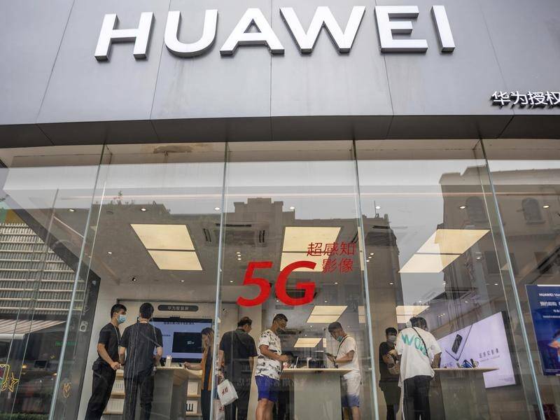 Britain has asked Japan to help build its 5G wireless networks without Huawei Technologies.