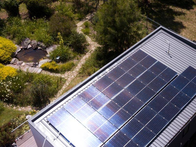 Rooftop solar will become the largest "power plant" in Australia as coal generators are phased out. (Lukas Coch/AAP PHOTOS)