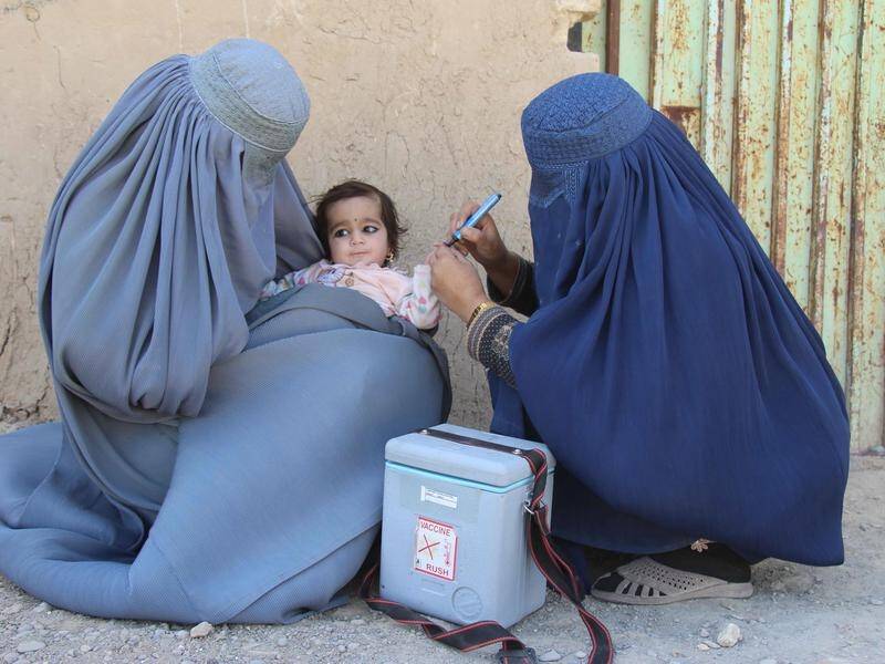 Afghanistan is carrying out an anti-polio campaign aimed at vaccinating 9.6 million children.