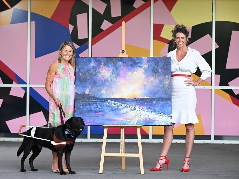 Visual memories of Paralympian Katie Kelly have been turned into art by Tracie Eaton for Last Seen. (Darren England/AAP PHOTOS)