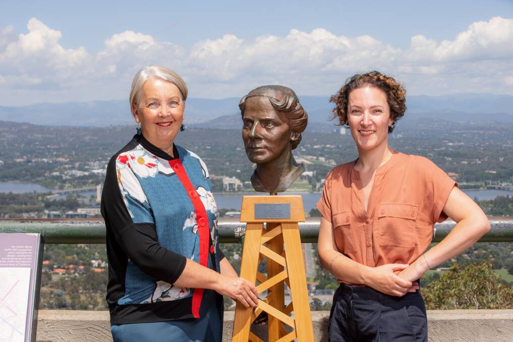 A likeness of Marion Mahony Griffin, and admirers Sally Barnes and Shannon Battisson. Picture: Sitthixay Ditthavong