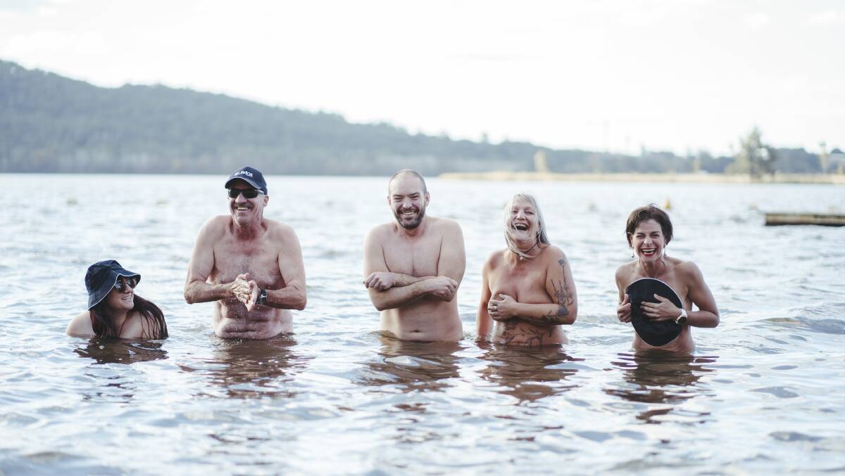 Jen Cairns, Peter Lindeman, Rohan Lindeman, Dearne Weaver, and Amanda McCormack on Yarralumla Beach, Lake Burley Griffin. Picture: Dion Georgopoulos