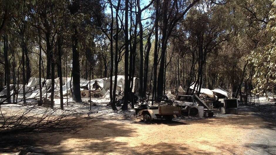 GALLERY: Fire destroys homes in Perth hills
