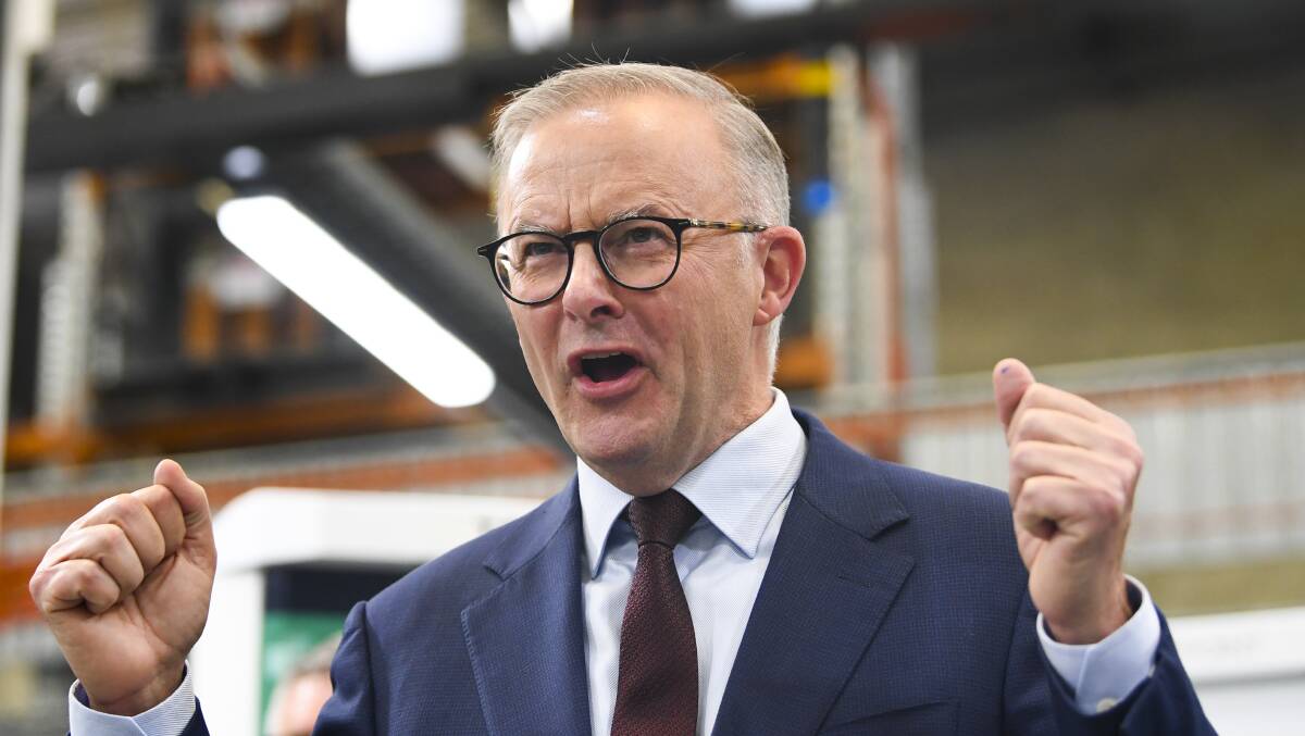 Labor leader Anthony Albanese talked up the future of Australian manufacturing at his latest campaign stop. Picture: AAP