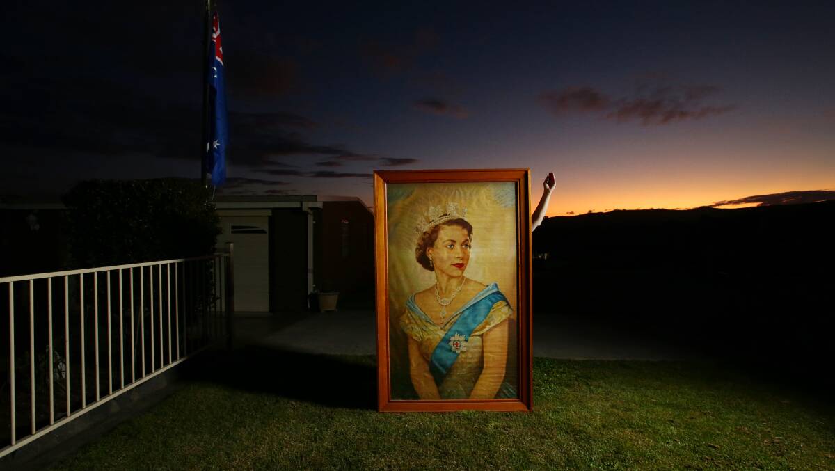 Newcastle Herald photographer Simone De Peak's personal tribute to the Queen after news of her death - a portrait of her favourite portrait of her favourite royal. Picture by Simone De Peak