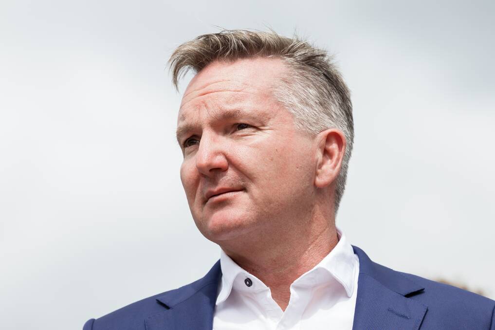 Climate Change and Energy Minister Chris Bowen said Australia can't afford to "waste a second" in bringing down emissions. Picture: Sitthixay Ditthavong