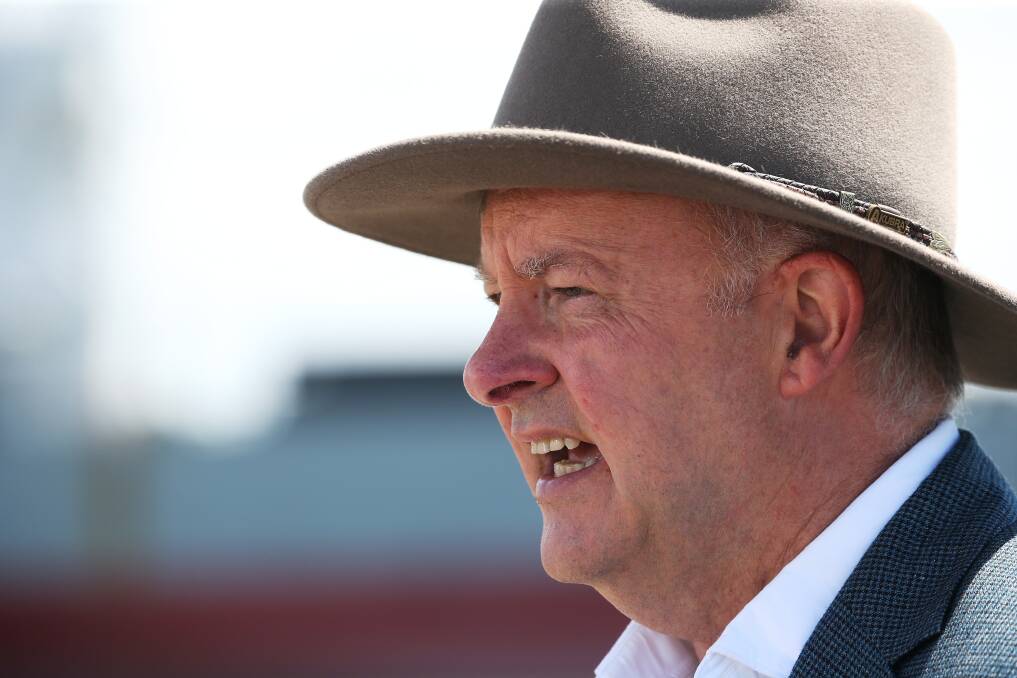 Opposition leader Anthony Albanese has suggested the NSW and federal governments are pursuing a "let it rip" strategy on COVID-19. Picture: Peter Lorimer 